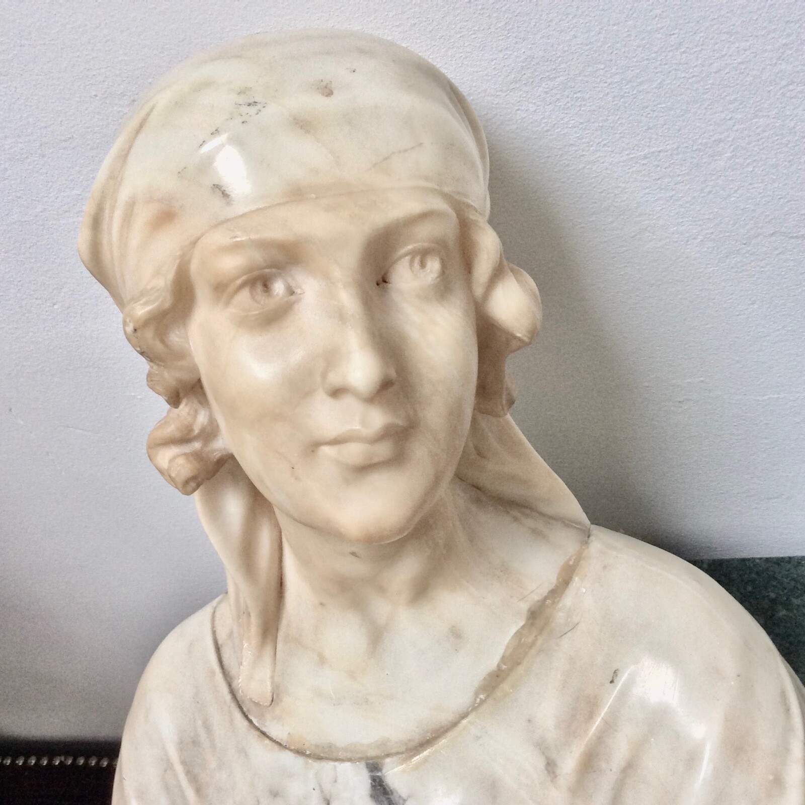 Large Antique Marble Alabaster Bust of Young Woman Lady Italy19th