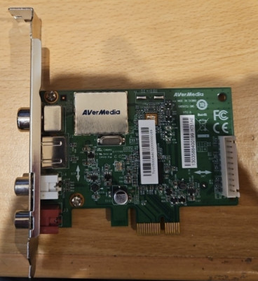 Acer Avermedia TV Tuner H751-B 0405H751-DMG TU.10500.046