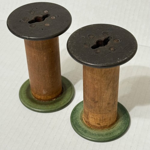 2 Antiche Bobine Legno Mulino Tessile Alto 4,5” Decorazione Primitiva Progetto Verde Nero - Foto 2 di 5