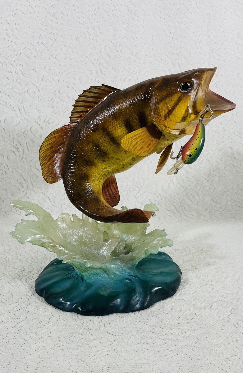 The Danbury Mint By George Kruth Bronzeback Bass Fish Sculpture