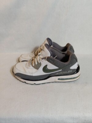 Nike Air Max Granite Running Shoe Size 13 - 317551-109 White Black Silver 2012