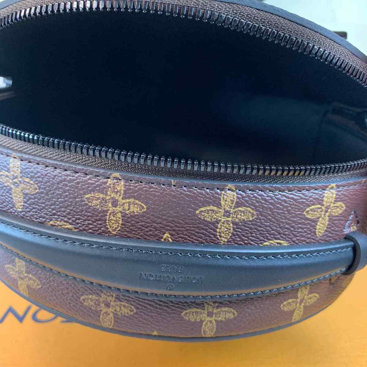 Louis Vuitton Wheelbox bag S22 round Virgil Abloh No 7 Monogram NEW  Authentic