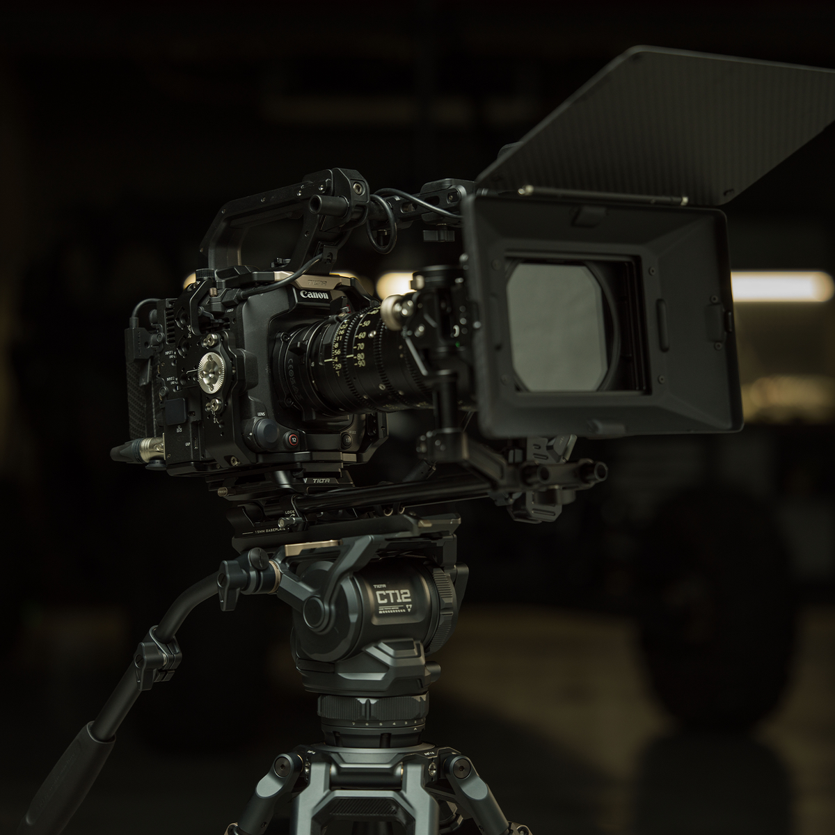 Cage Caméra Tilta Pour Sony C400 - Kit Complet Avec Poignée, Plaque épaule, Tiges - Noir ES-T22-B