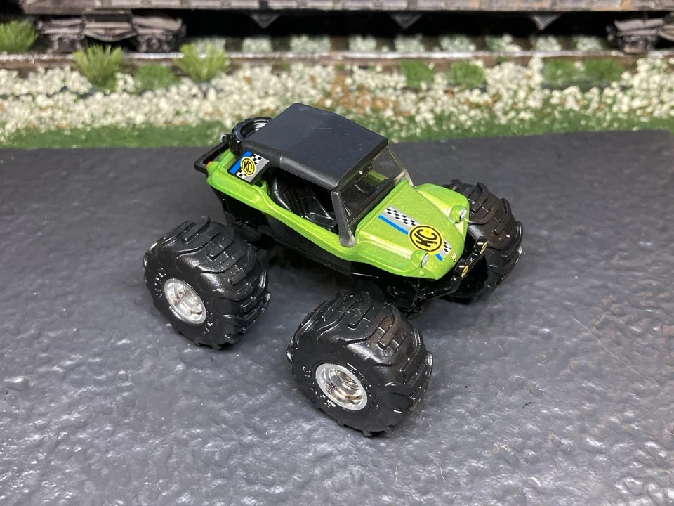 Buggy Meyers Manx elevado 4x4 todo terreno 1/64 diecast personalizado Hot Wheels personalizado Foto 4 de 4