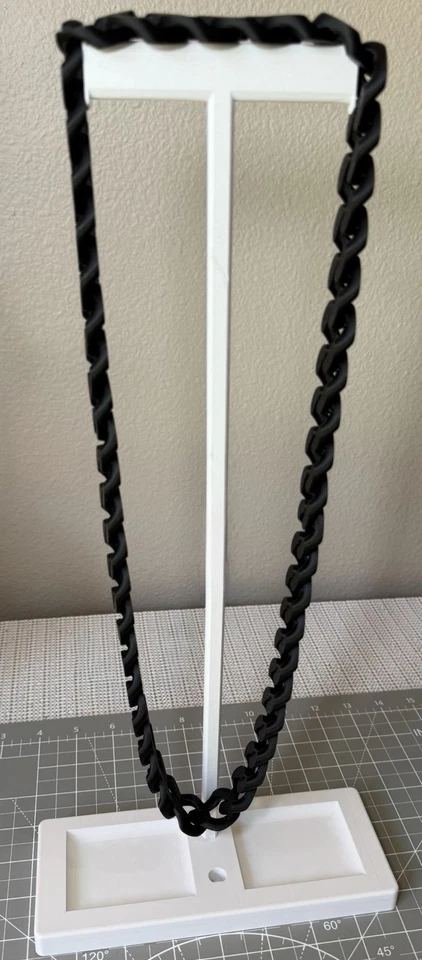 "Cadena de collar de utilería de moda de plástico - cadena de eslabones cubanos cadena de Halloween de 35"" negra" Foto 2 de 4