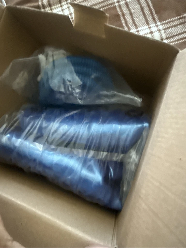 Bola de Ejercicio GoFit Core Estabilidad con Bomba 75CM Gran Peso Caja Abierta Foto 4 de 4