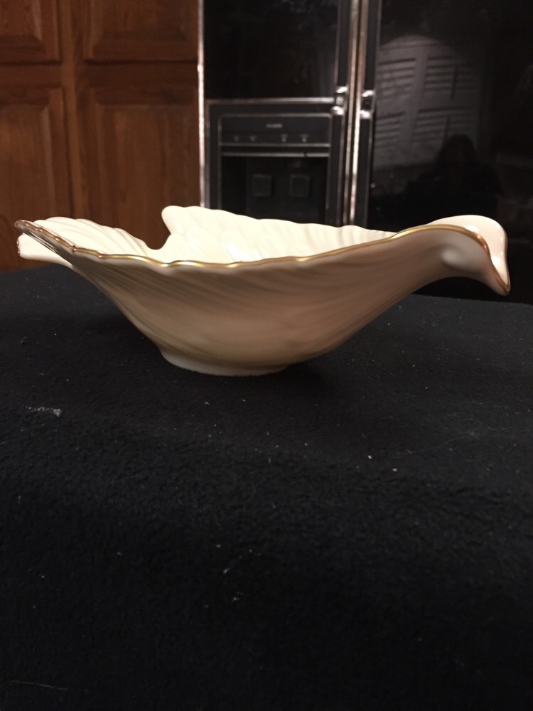 Picture 1 of 9