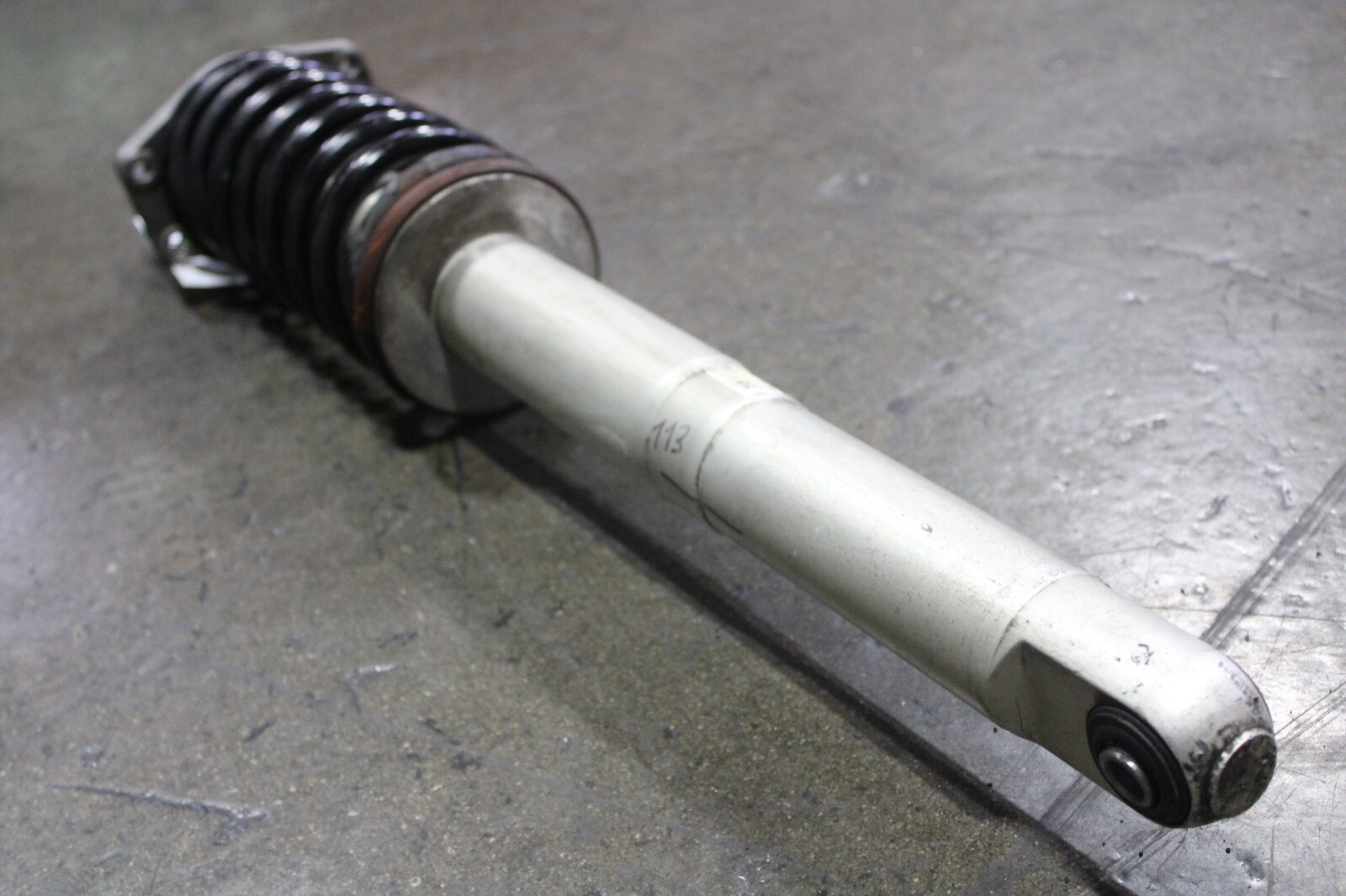 Maserati Quattroporte, Front Shock Absorber, Used, P/N 220915