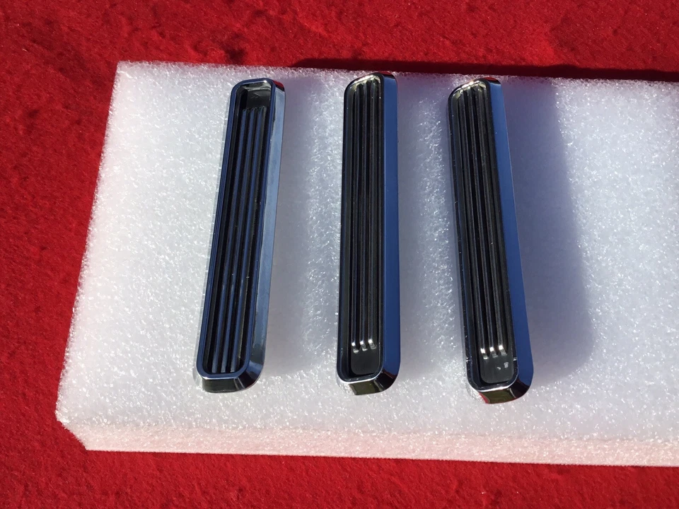 Buick Special Fender 1969 moldura cromada Foto 2 de 4