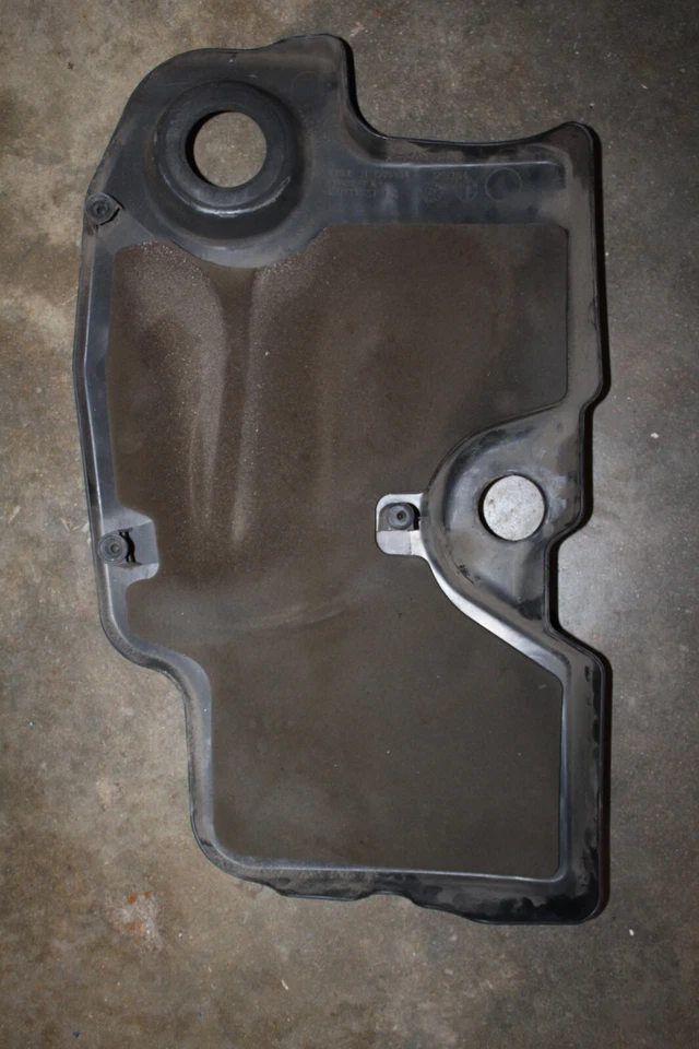 2006 2007 2008 2009 CHEVY UPLANDER 3.9L ENGINE APPEARENCE COVER 12593174  - Image 2 of 3