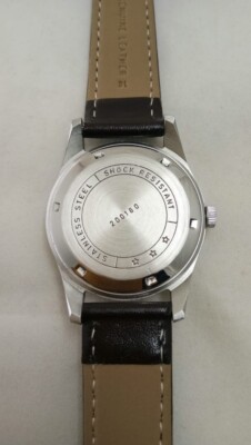 Hmt Janata Hand Winding White Dial Parashock 17 Jewels Men Watch