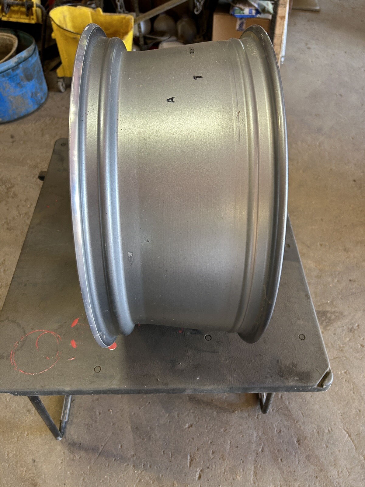 2015 audi R8 front wheel oem 19x8.5