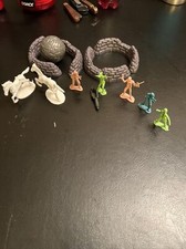 Rare Colors Vintage Army Men Soldiers Plastic China Plus Horses And Extras