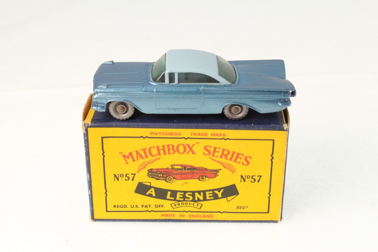 Matchbox b - Chevrolet Impala - Metallic bluee - A B Matchbox b - Chevrolet Impala - Metallic bluee - A B
