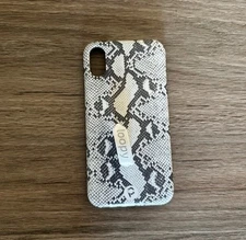 Loopy Case Grey & White Snakeskin IPhone X Case