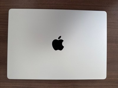 2021 Apple MacBook Pro 14'' M1 Max 32-Core GPU 64GB RAM 2TB SSD Silver, Mint