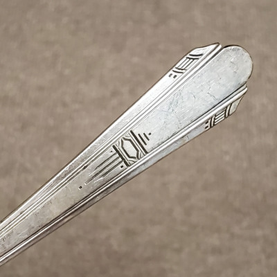 Wm. A. Rogers Oneida Ltd. Silverplate Paramount Pattern Meat Serving Fork