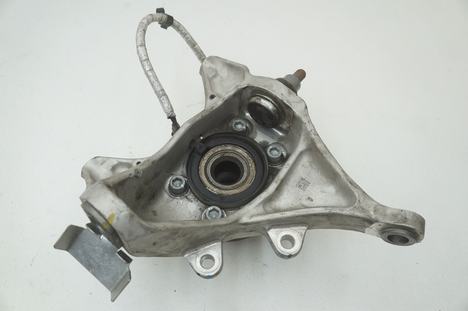 McLaren GT 2022 REAR+RIGHT Wheel bearing P/N 14B0575CP
