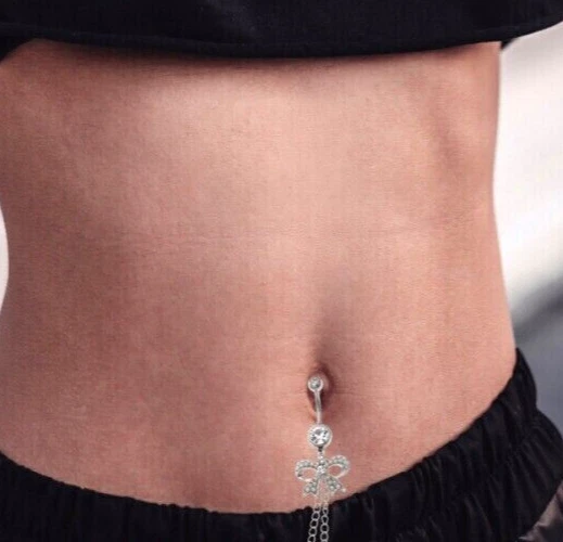 Anillo redondo de ombligo de cuerpo de lujo con perlas creadas en laboratorio de 1,0 quilates enchapado en oro blanco de 14 quilates Foto 4 de 4