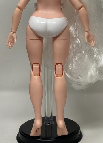 Rainbow High Color & Create Nude Articulated Doll Long White Hair and Blue Eyes - Picture 14 of 14