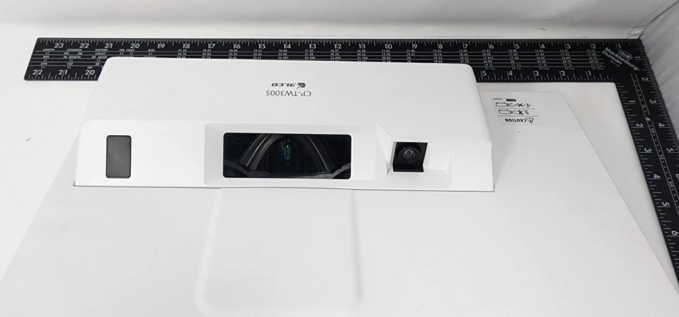Hitachi CP-TW3005 3LCD Projector - Image 3 of 4