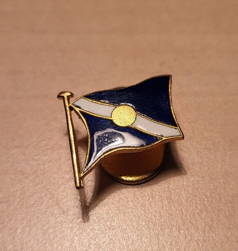 Esmalte vintage Francia París empresa naviera bandera ojal insignia de solapa - Imagen 2 de 3