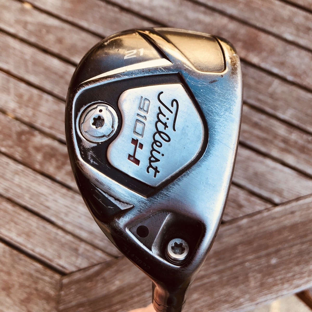 Titleist 910H 21* 4H Hybrid Regular Flex Mitsubishi Bassara Mens