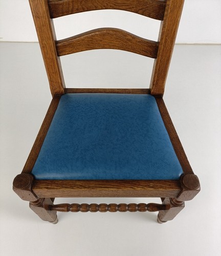 Antique Childrens Chair, Wood Oak Hobnails Small Chair - Picture 9 of 10