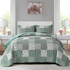 Green Boho Quilt Set, 3-Piece Reversible Soft Plaid Floral Queen Sage Green