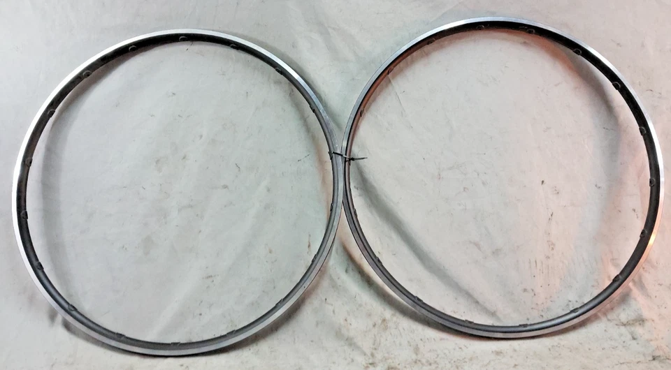 Juego de llantas de bicicleta de carretera Trek Bontrager Affinity Pro 700c disco pila 18S TLR NOS Foto 2 de 4