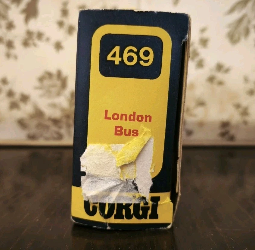 CORGI London Routemaster Bus 469 Autobus Inglese Vintage - Immagine 2 di 4