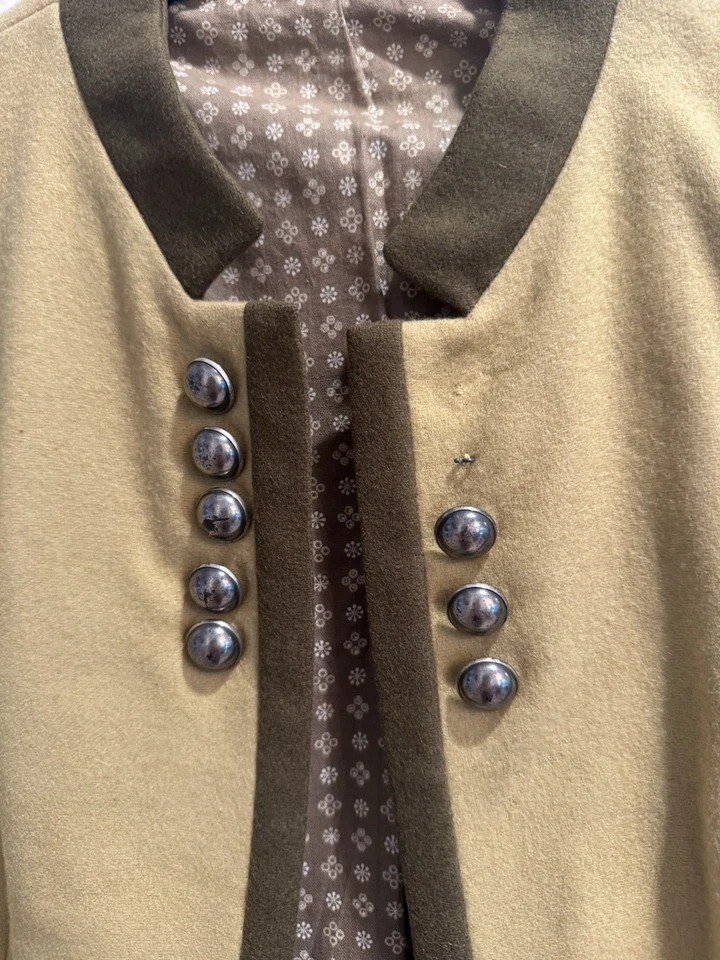 VTG 1960s German Cropped Jacket Greenish Khaki Silver Buttons Oktoberfest MCM - Image 2 of 4