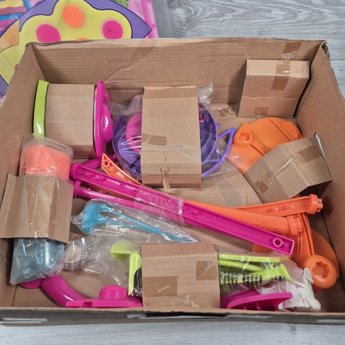 Vintage Sindy TV Studio 2000 nagelneu unbenutzt Puppe Spielset selten 100% komplett - Bild 2 von 11