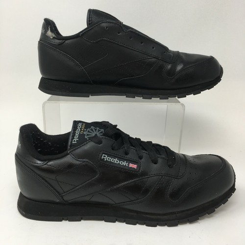 black reebok classics size 5