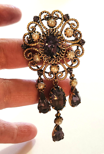 Broche prendedor vintage ornamentado tono dorado púrpura estrás imitación perla filigrana 3,25 pulgadas - Imagen 13 de 14