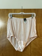 Vanity Fair Panties 15712 Blushing Pink Panty Vintage NWT Tagless Macys Size 8