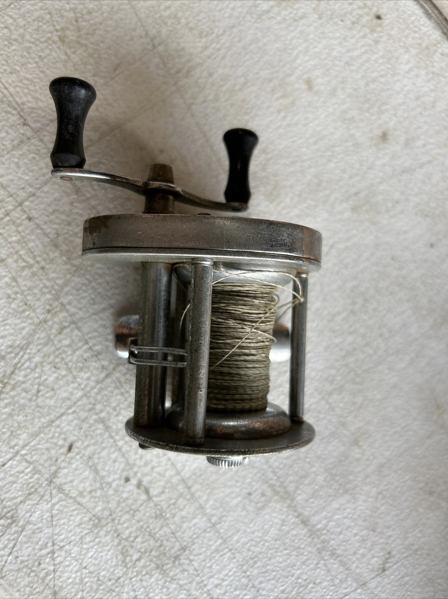 Vintage Shakespeare Direct O Drive 1950 Model EH fishing