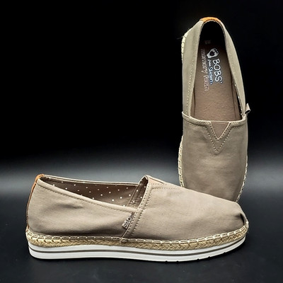 BOBS by Skechers Breeze Taupe Slip on Espadrille Flats Shoes Women's Size 9
