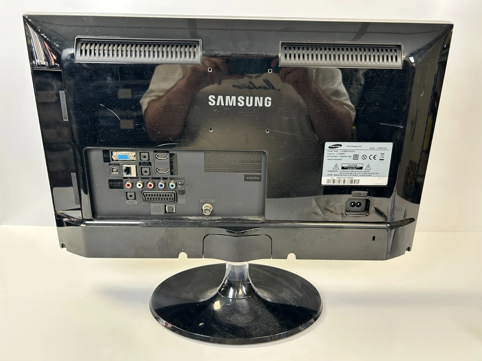 Samsung LT23B550EW/EN  SMART TV / Monitor  23" 1920 x 1080 pixels Full HD LED - Image 4 of 4