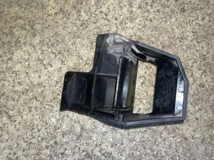 BMW 5 Touring E39 Kühlerhalter 17111703686 2.00 Diesel 100kw 2001 33755315