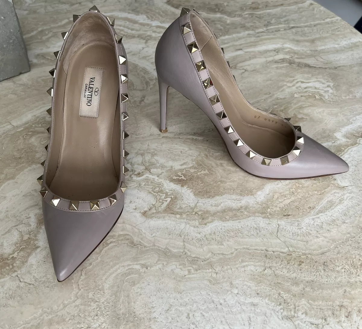 Valentino Rockstud Gold Pyramid Beige Blush Leather heels shoes Read | eBay