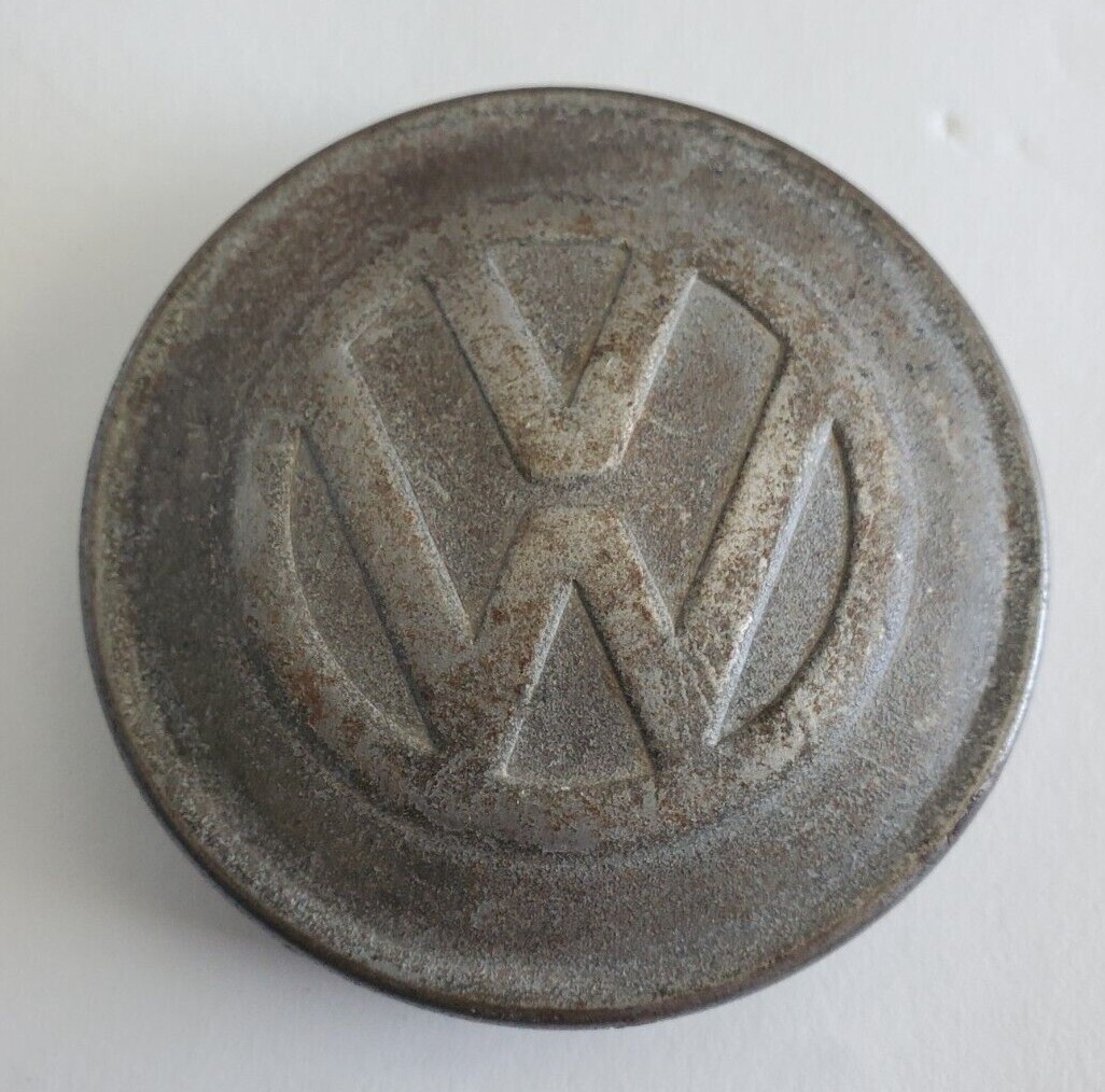 1960 VW Delivery Van 100Kロゴ付き 1960 VW Delivery Van - 増えすぎたミニカーに愛を捧ぐ