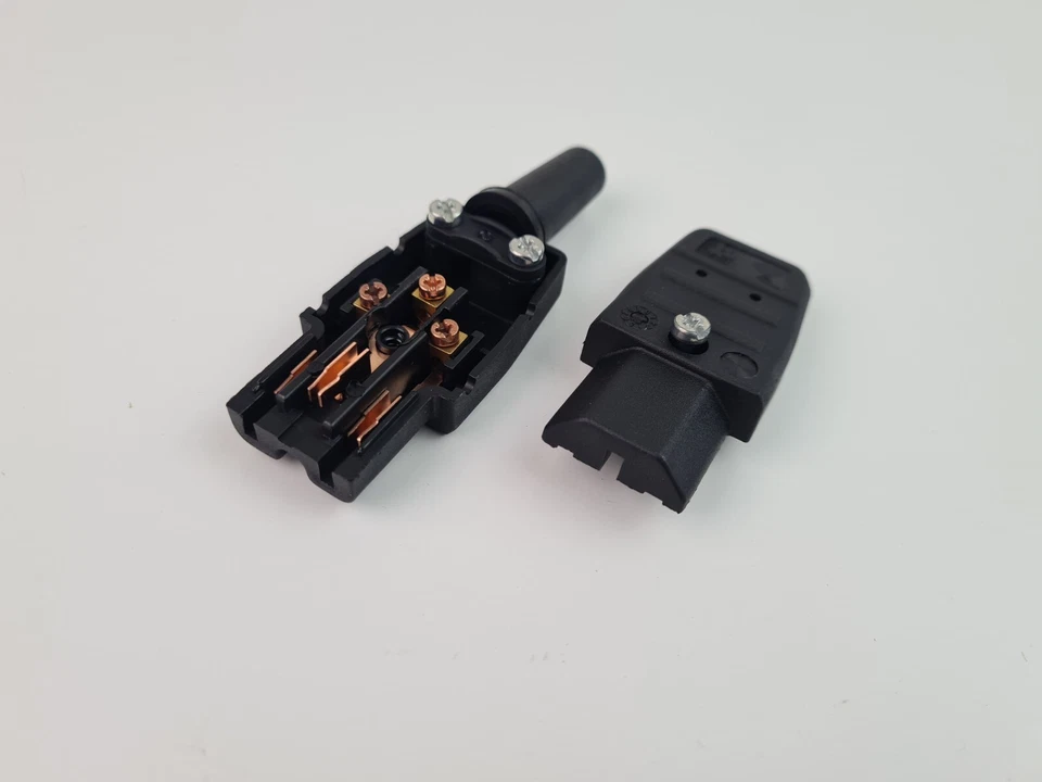 Warmgerätestecker mit Schutzkontakt und Knickschutz Warm Gerätestecker schwarz - Bild 3 von 4