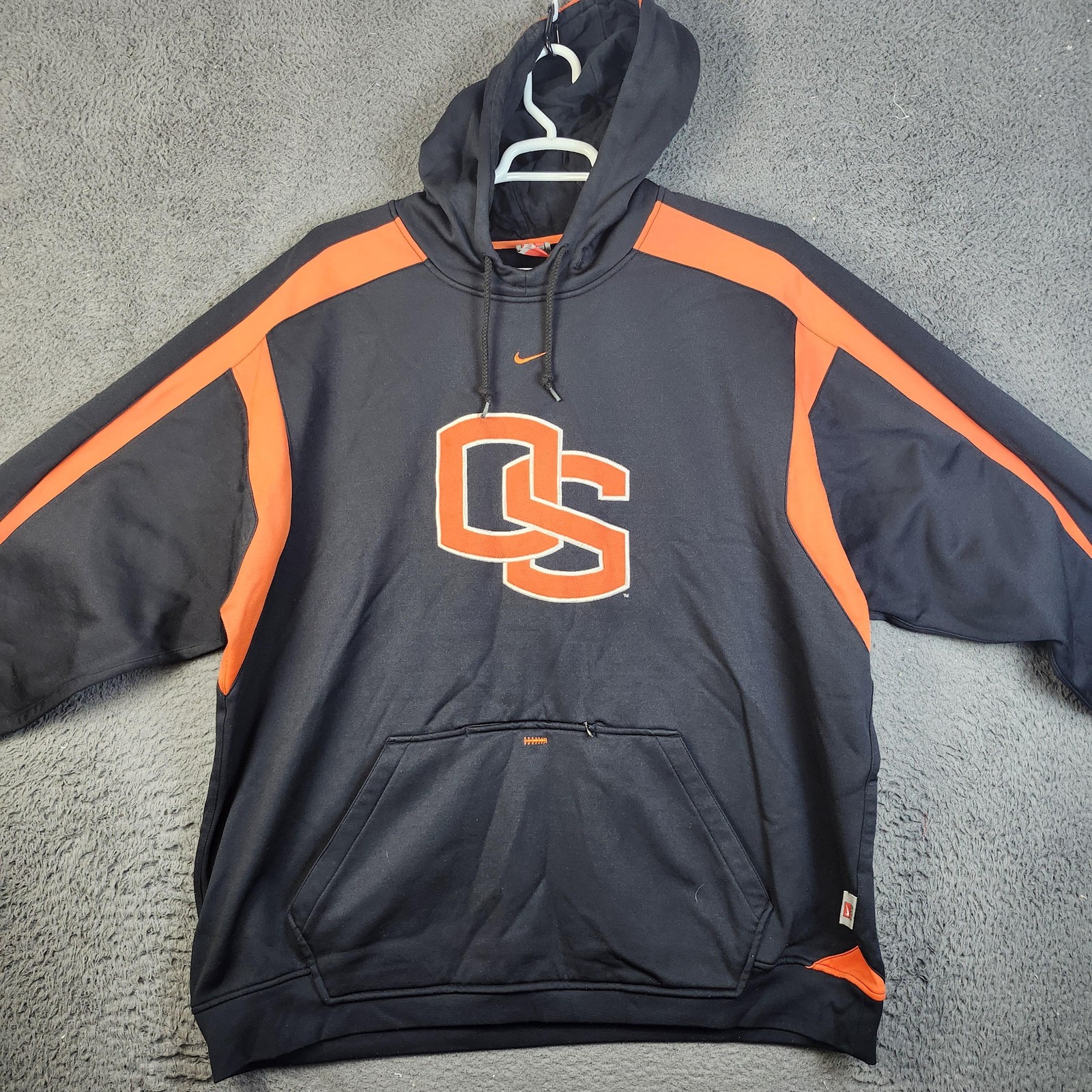 Oregon State Beavers Hoodie Mens 2XL Black Orange Nike Therma Fit Sweatshirt