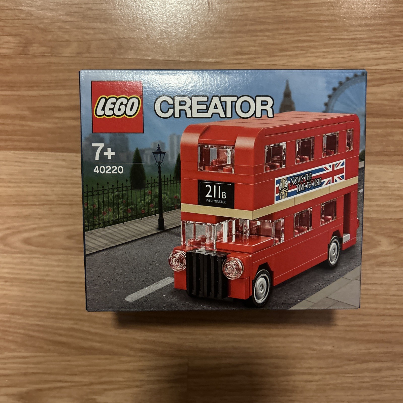 Lego Creator London Bus V29 40220 - Image 2
