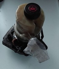 Pompe direction assistée Renault TRAFIC