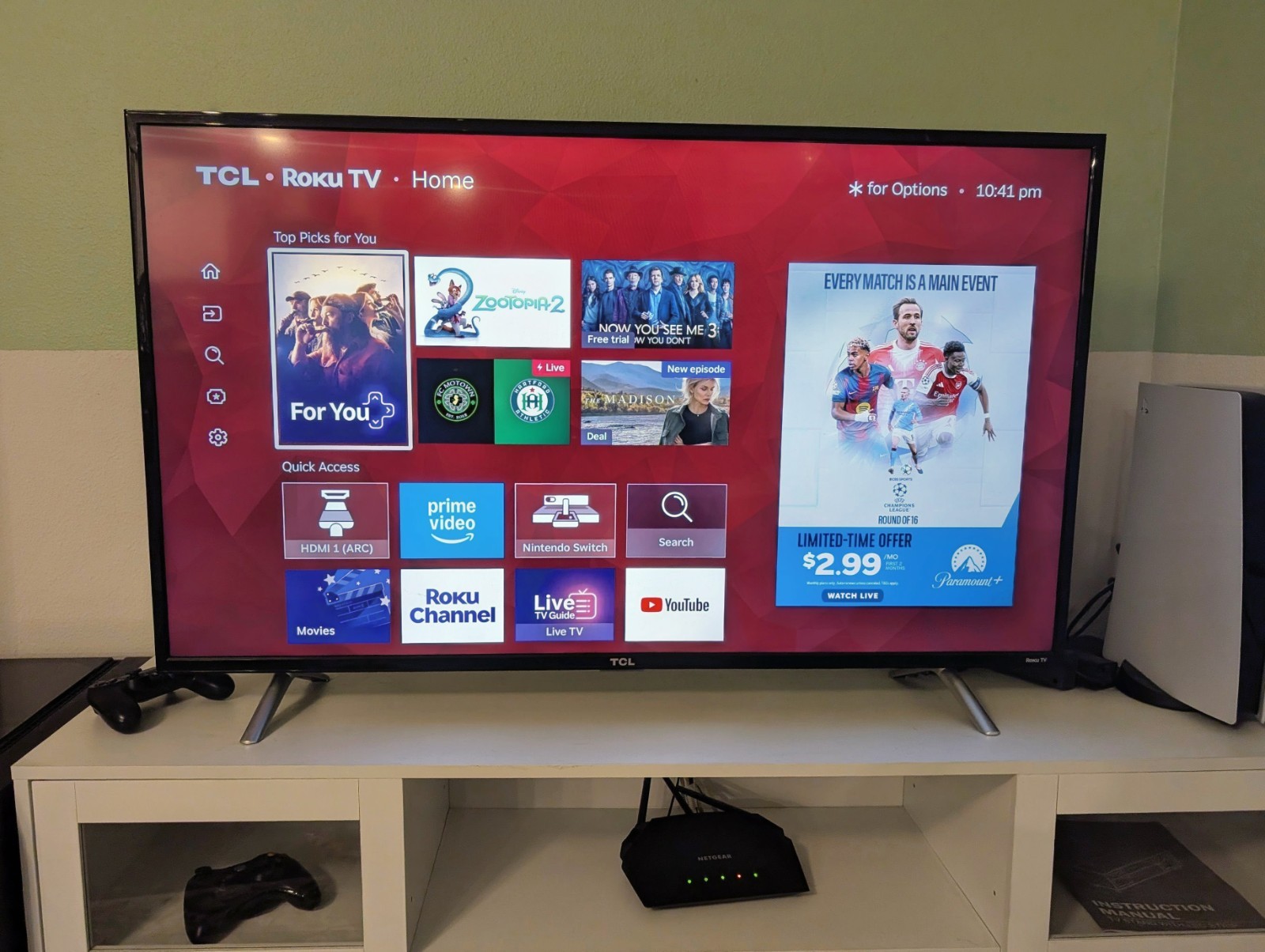 TCL 55" 4K UHD HDR Smart TV Roku