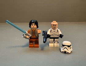 LEGO Star Wars 75090 - Ezra's Speeder Bike With Stormtrooper Bike - RETIRED