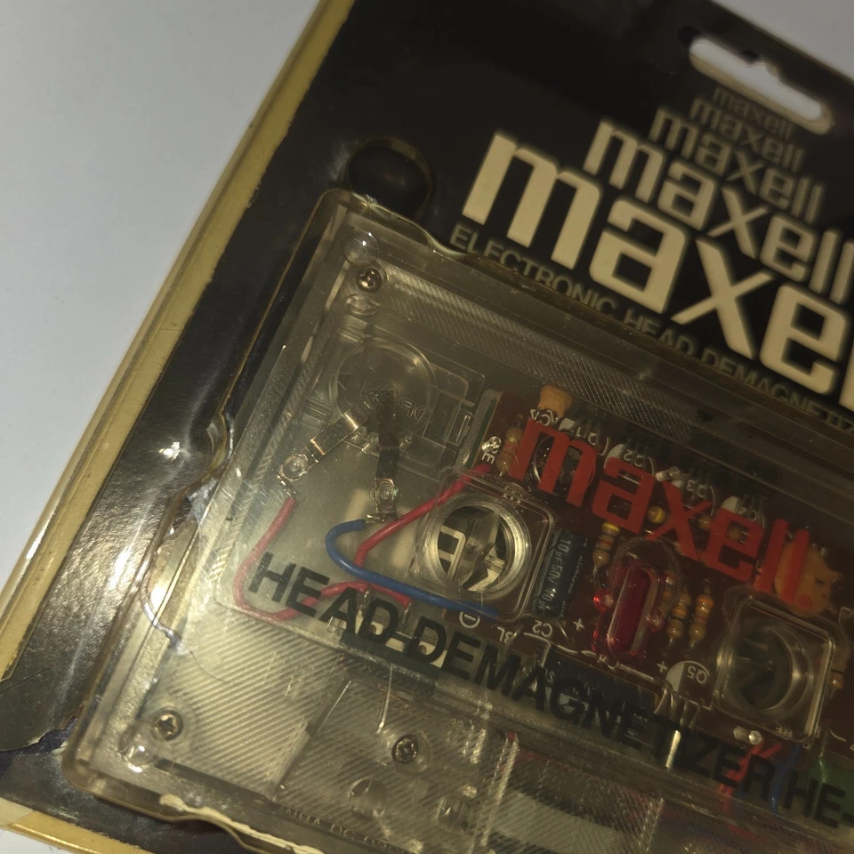 Desmagnetizador de cabezal de casete electrónico Maxell HE-44 de colección nuevo en tarjeta Foto 3 de 4