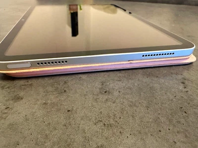 Apple iPad Air 11 · 256GB · Wi-Fi